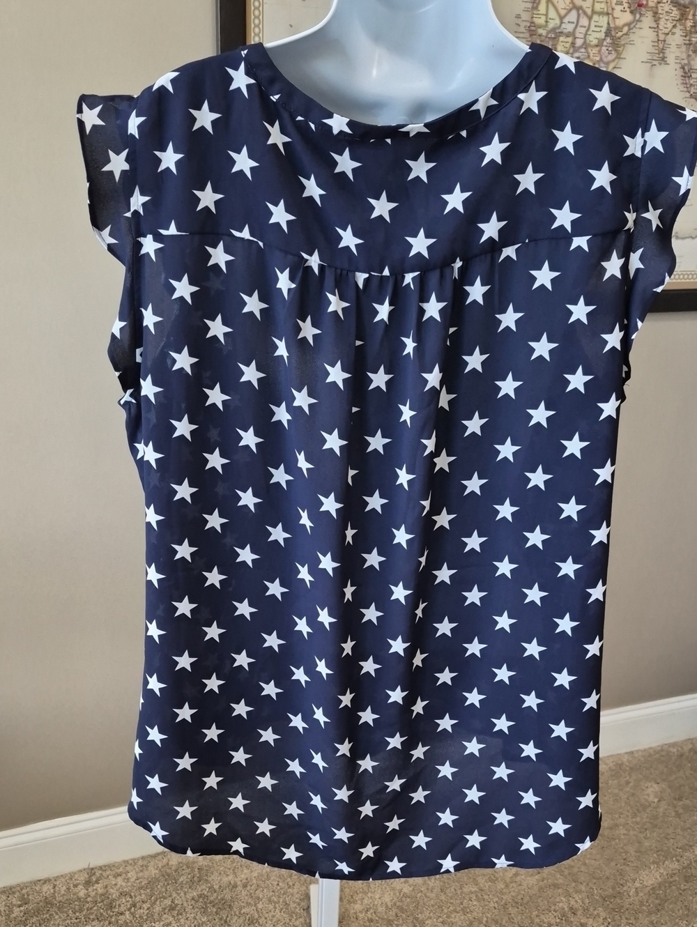 New York & Co. Sleeveless Navy Star Print Blouse Dize XL - Picture 3 of 5